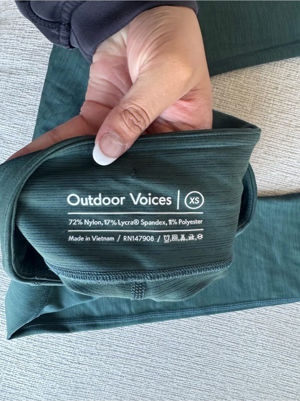 Outdoor Voices Deep Leggings - Picture 3 of 4